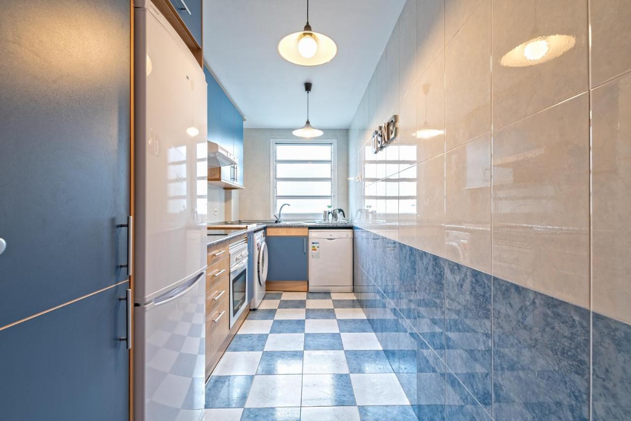 Calido Apartamento Con Piscina En Barcelona Ripollet Exteriör bild